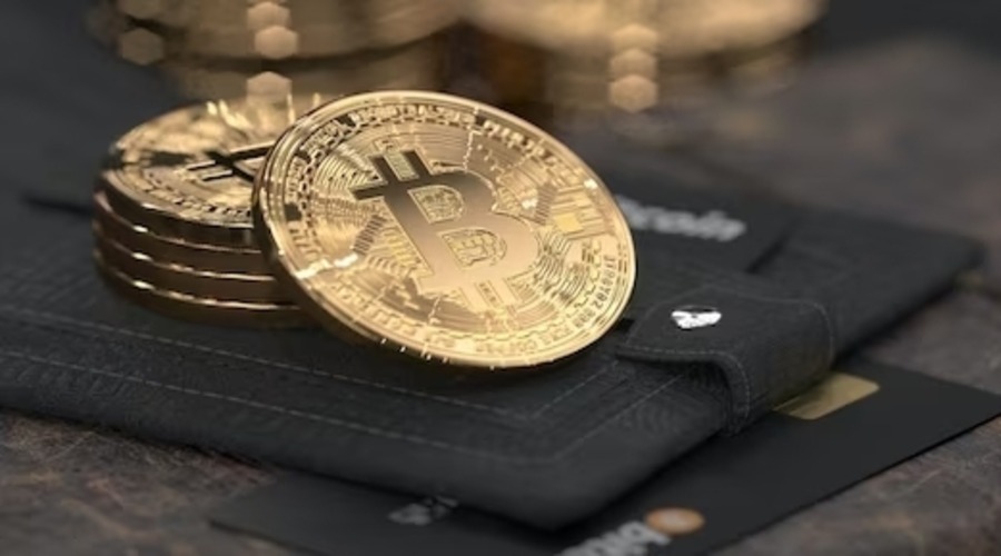 The Impact of Regulation on Crypto Wallets