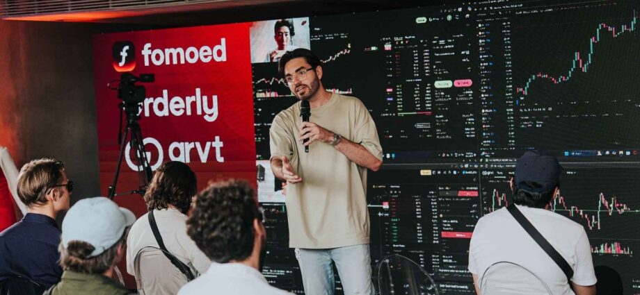 The World’s First Trading Esports Championship by Fomoed Takes Over TOKEN2049 Singapore